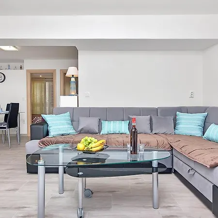 Josko Apartment *