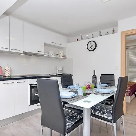 Josko * Макарска